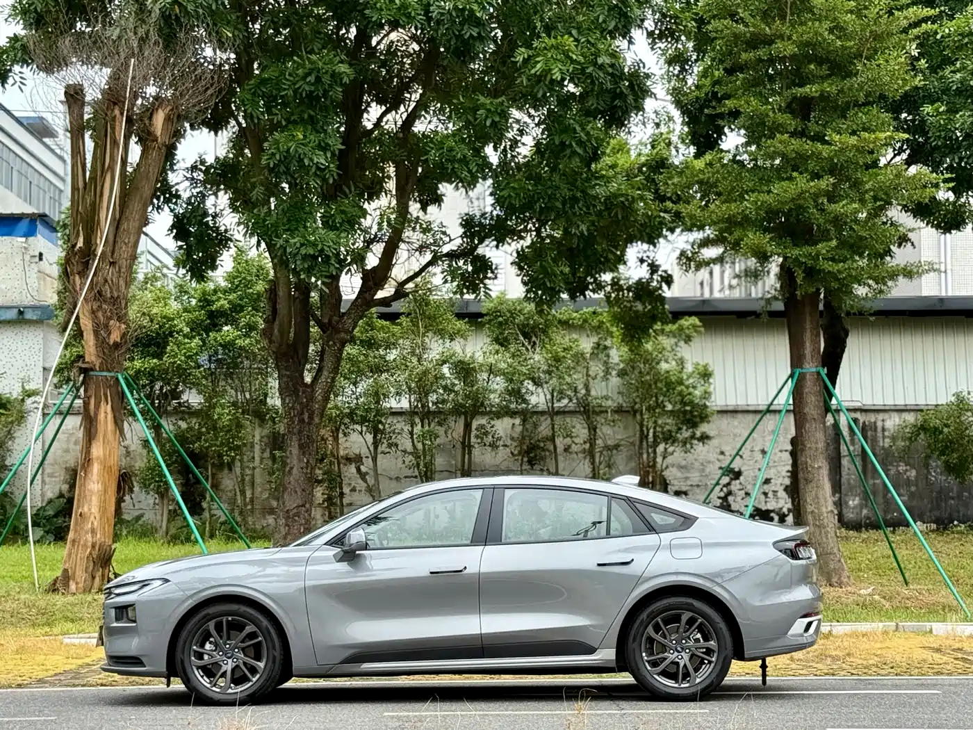 2025 Ford Mondeo
