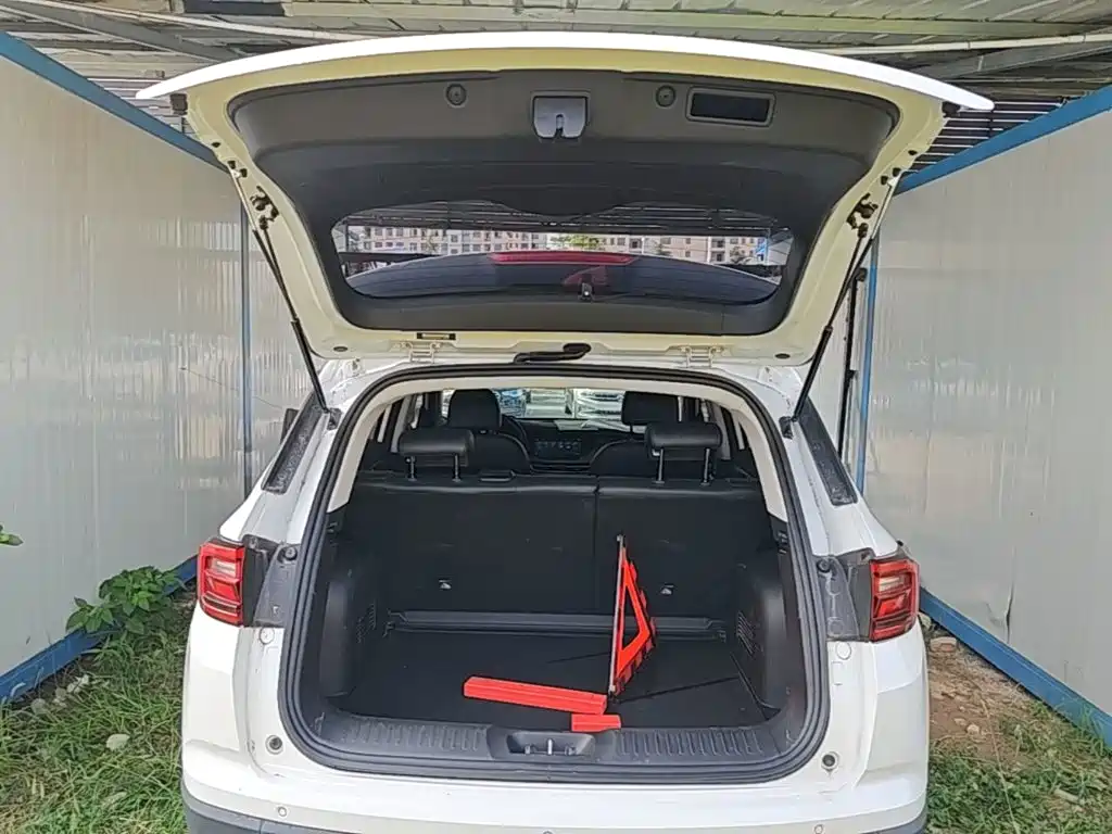 Changan CS35 PLUS 2023 2022 1.6L Manual Luxury Edition