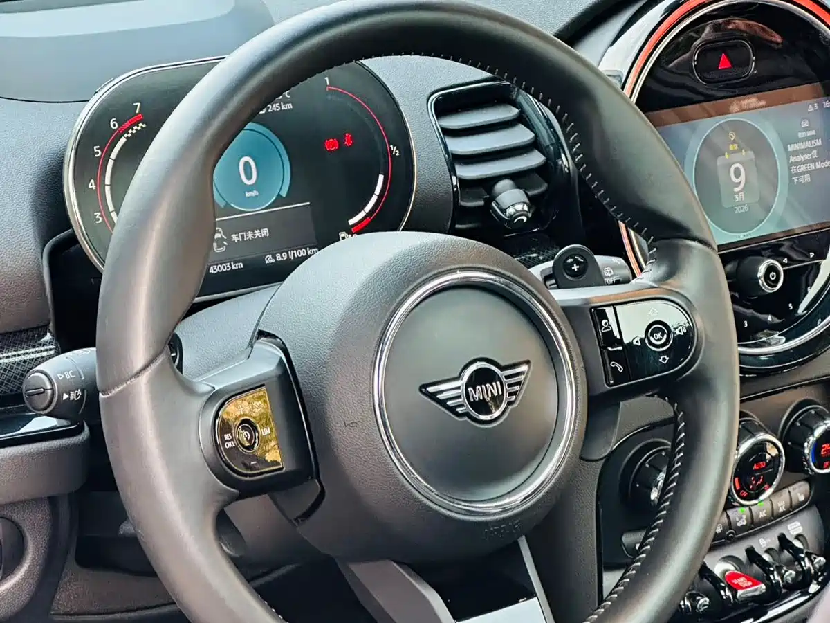 MINI JCW CLUBMAN 2022 2.0T JOHN COOPER WORKS ALL-IN фото 10