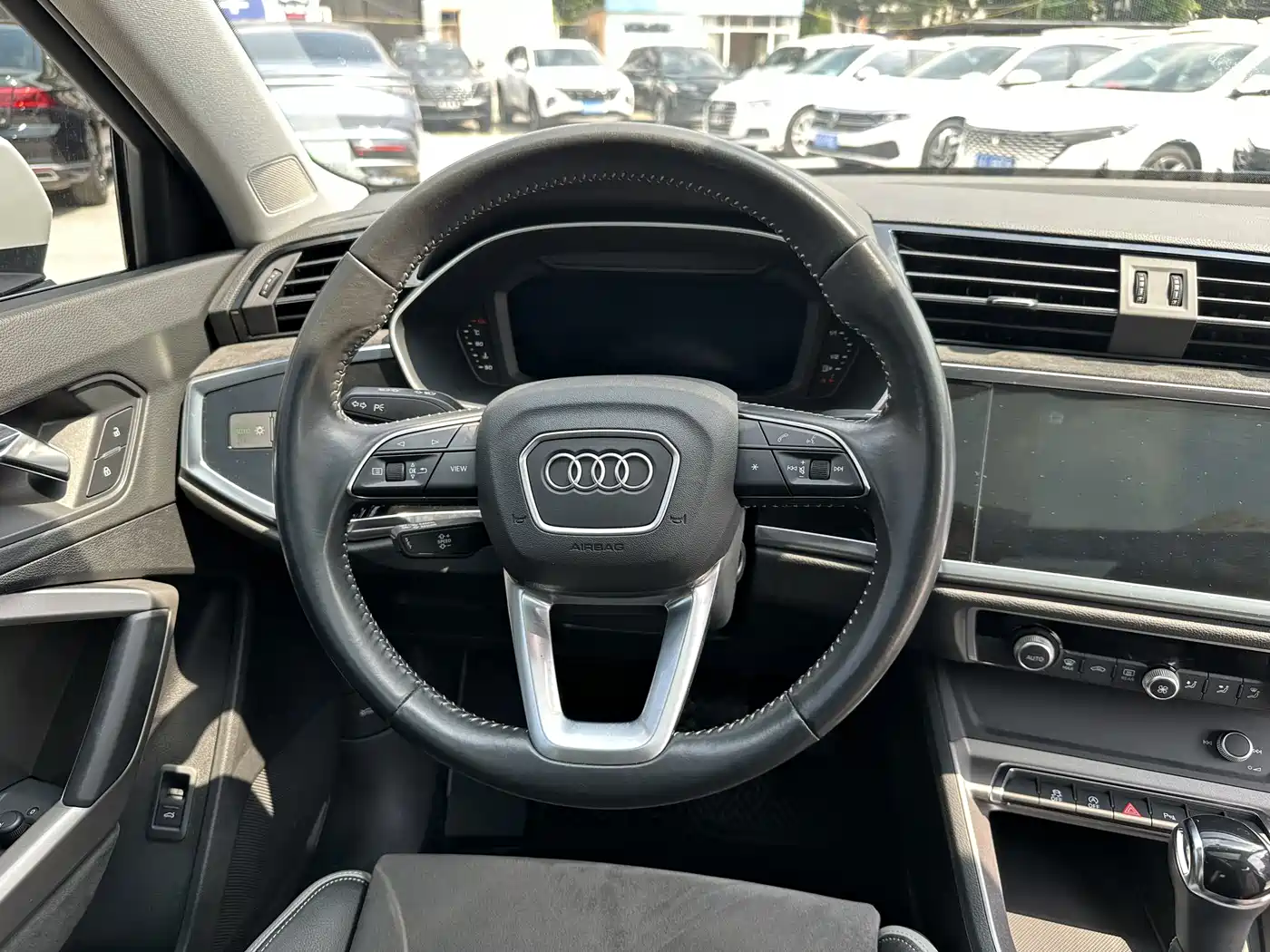 Audi Q3 2021 35 TFSI Progressive Sport фото 14