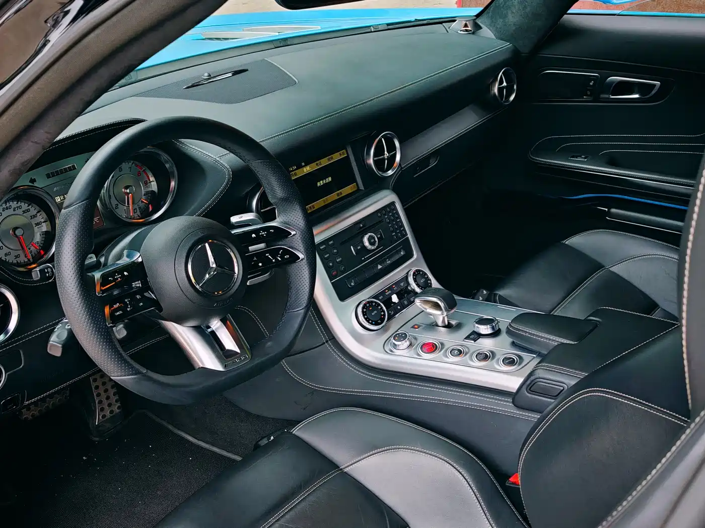Mercedes-Benz SLS AMG 2011 SLS AMG фото 5