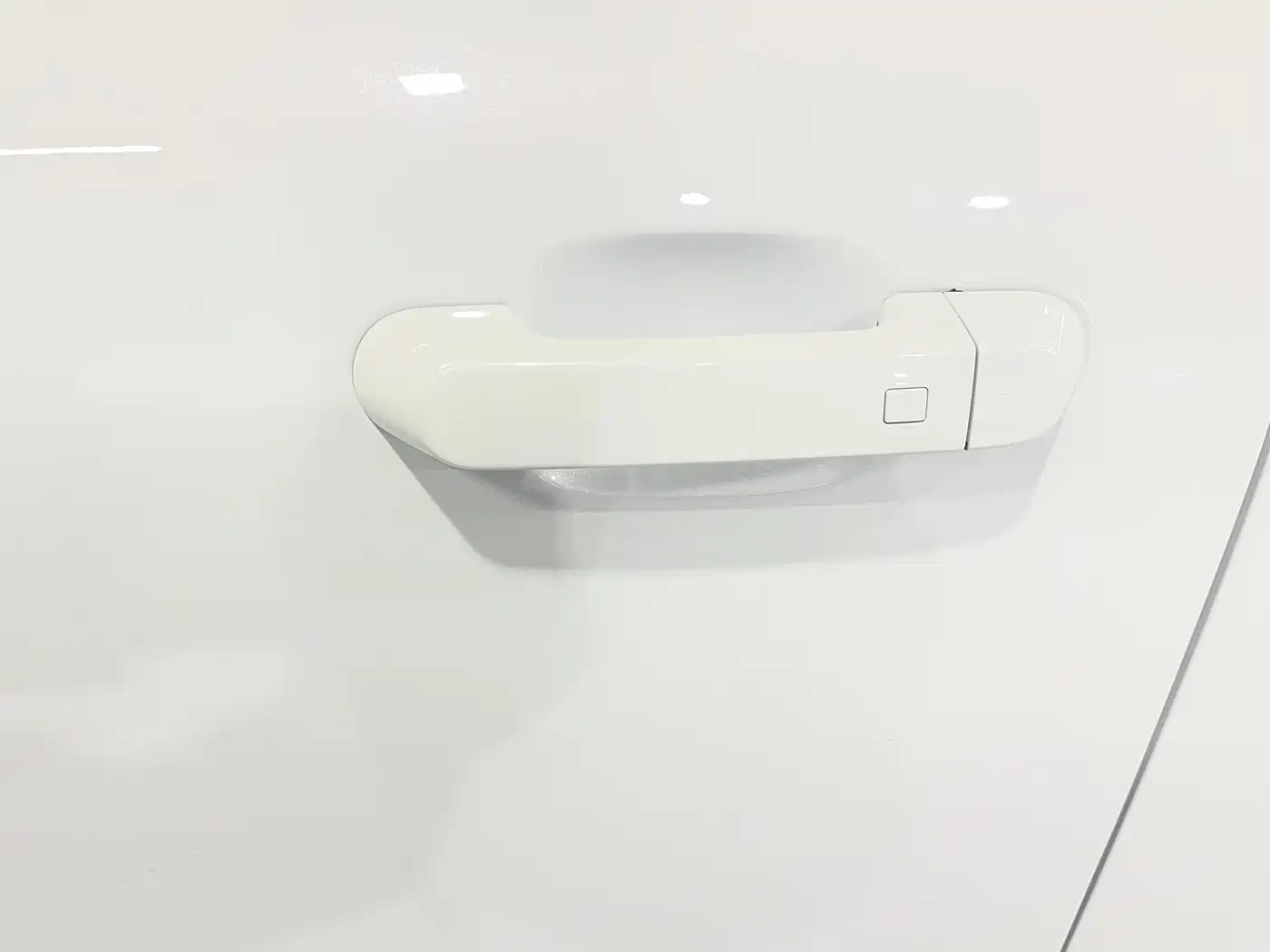 BAOJUN YUE ALSO PLUS