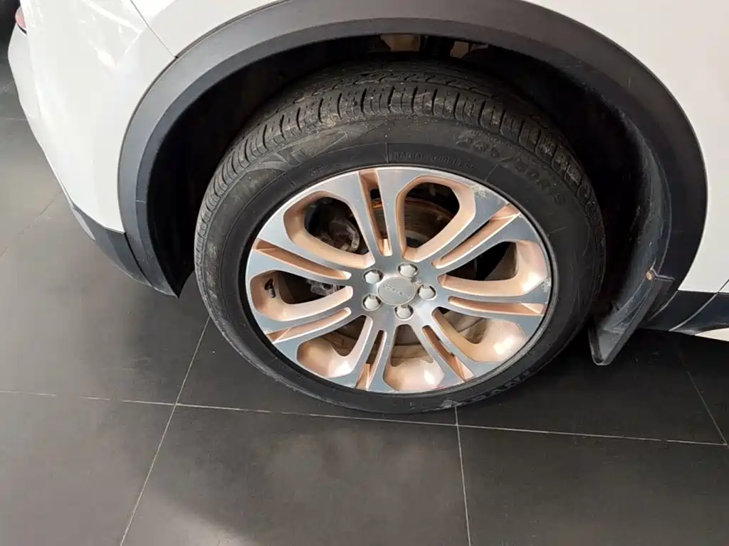 Lynk & Co 01 2018 2017 2.0T 2WD Pro Version