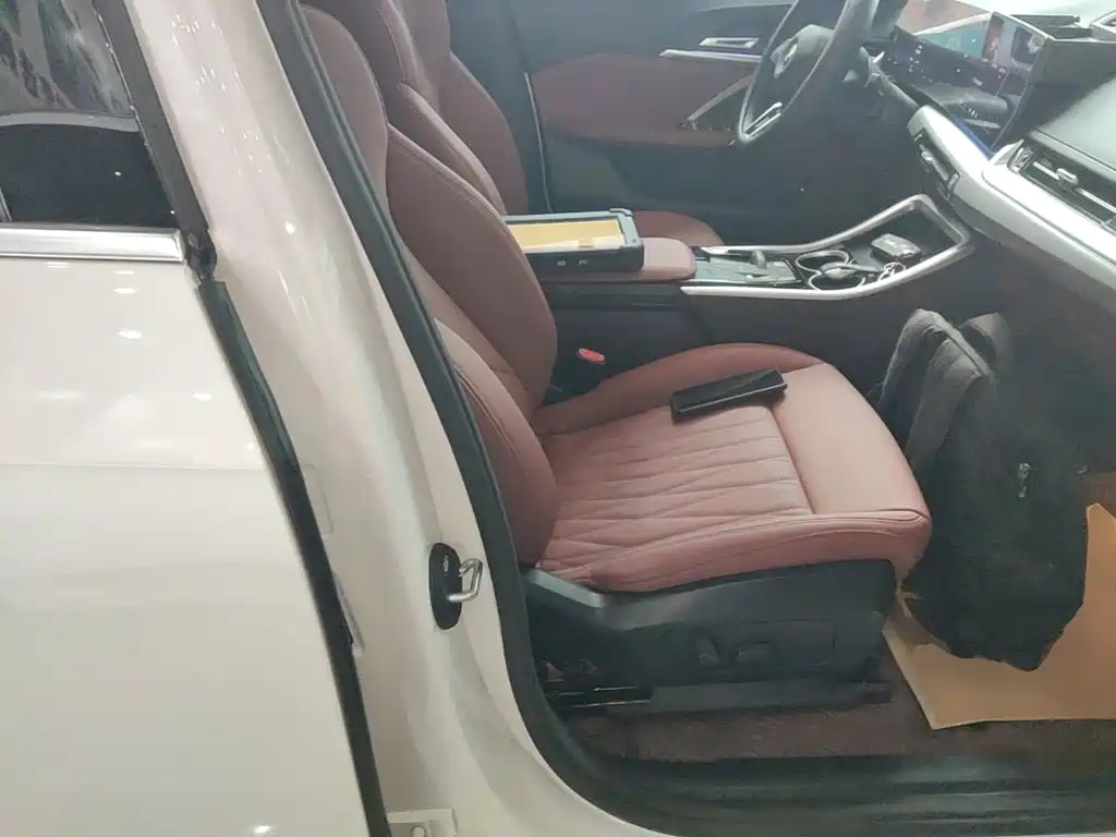 BMW iX1 2025 2025 eDrive25L M Sport Package
