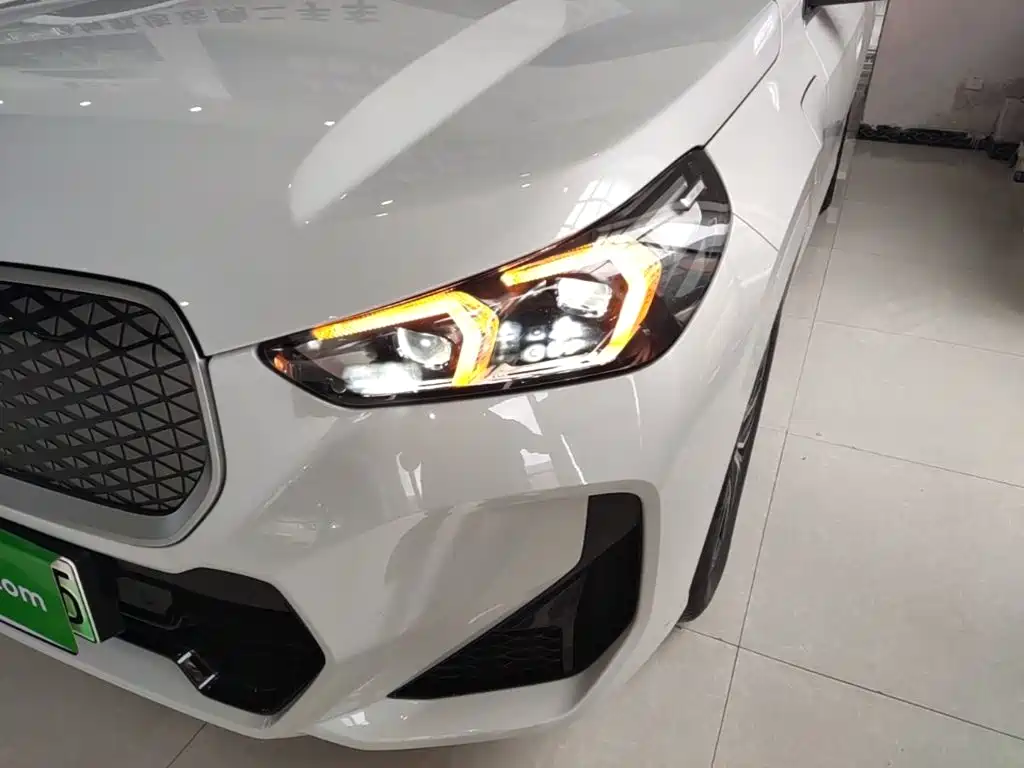 BMW iX1 2025 2025 eDrive25L M Sport Package