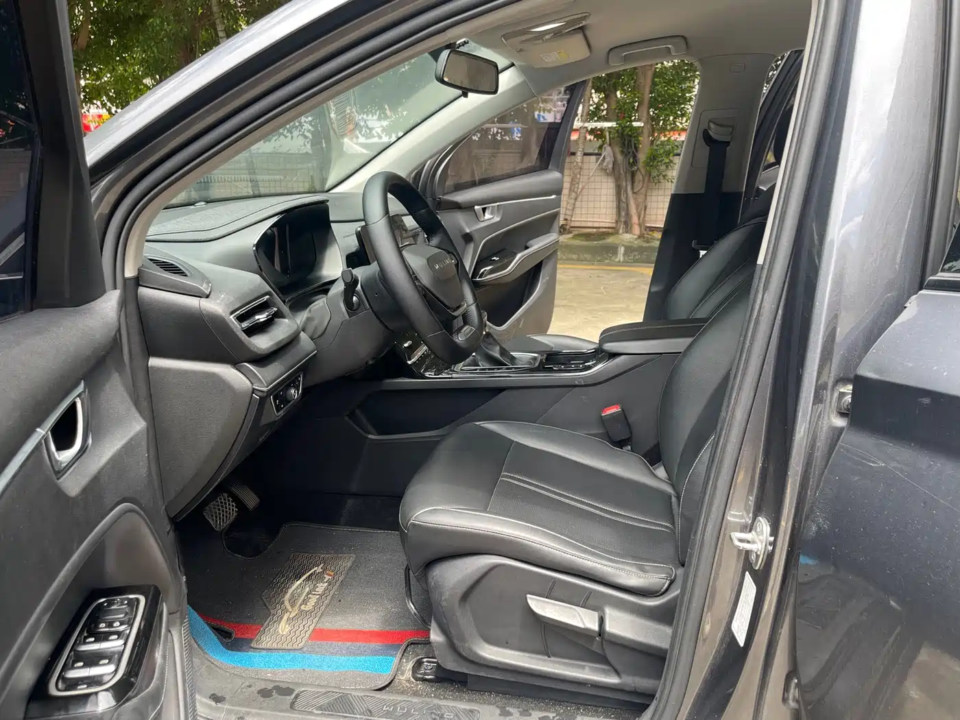 Фото 9 - Wuling Motors Wuling Victory