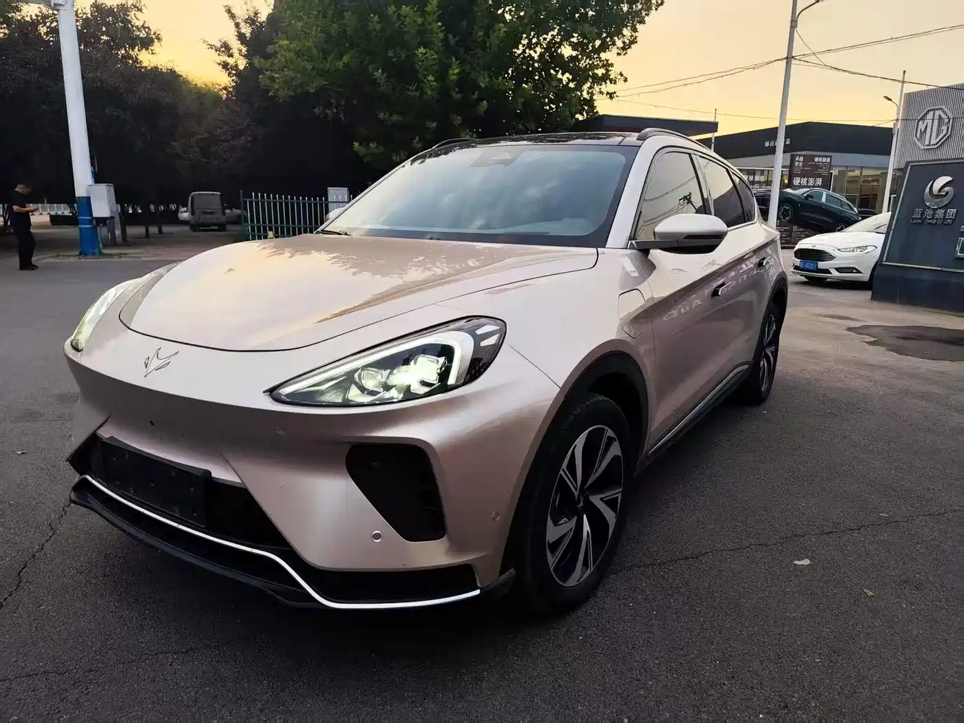 2025 ARCFOX Alpha T6