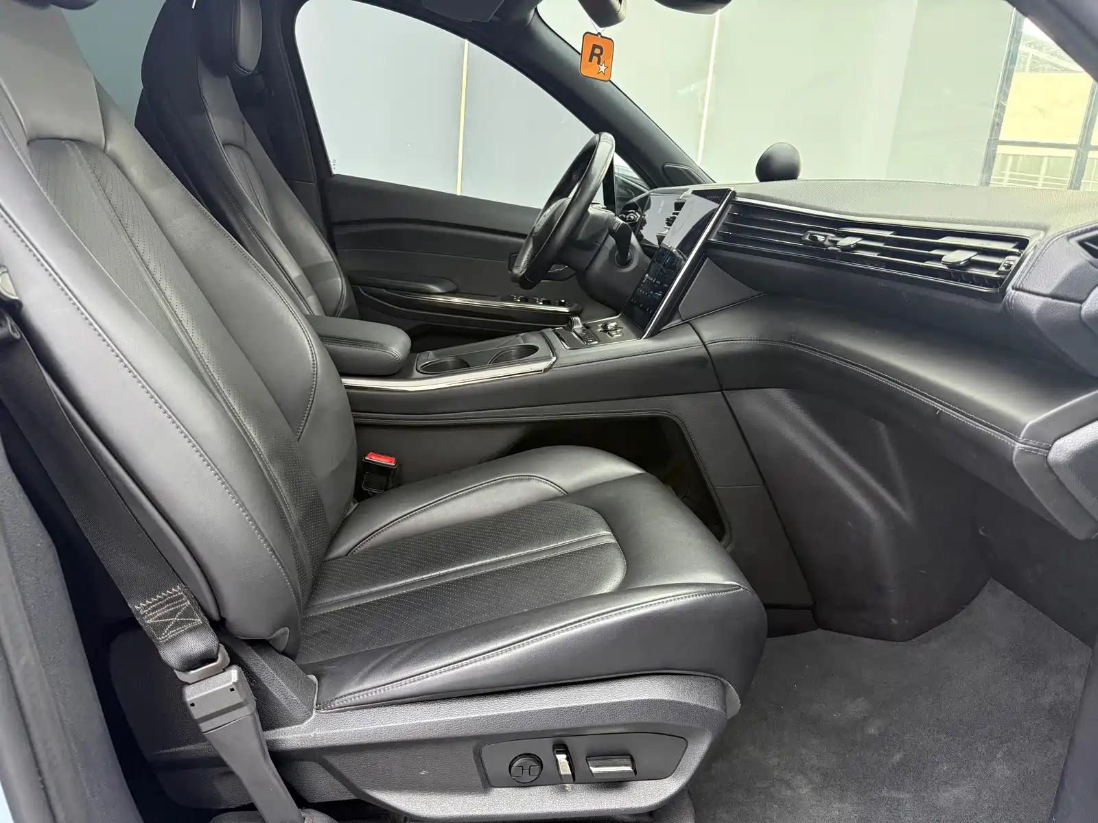 Фото 7 - NIO ES6