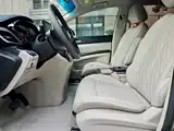 Photo 17 - Buick GL8
