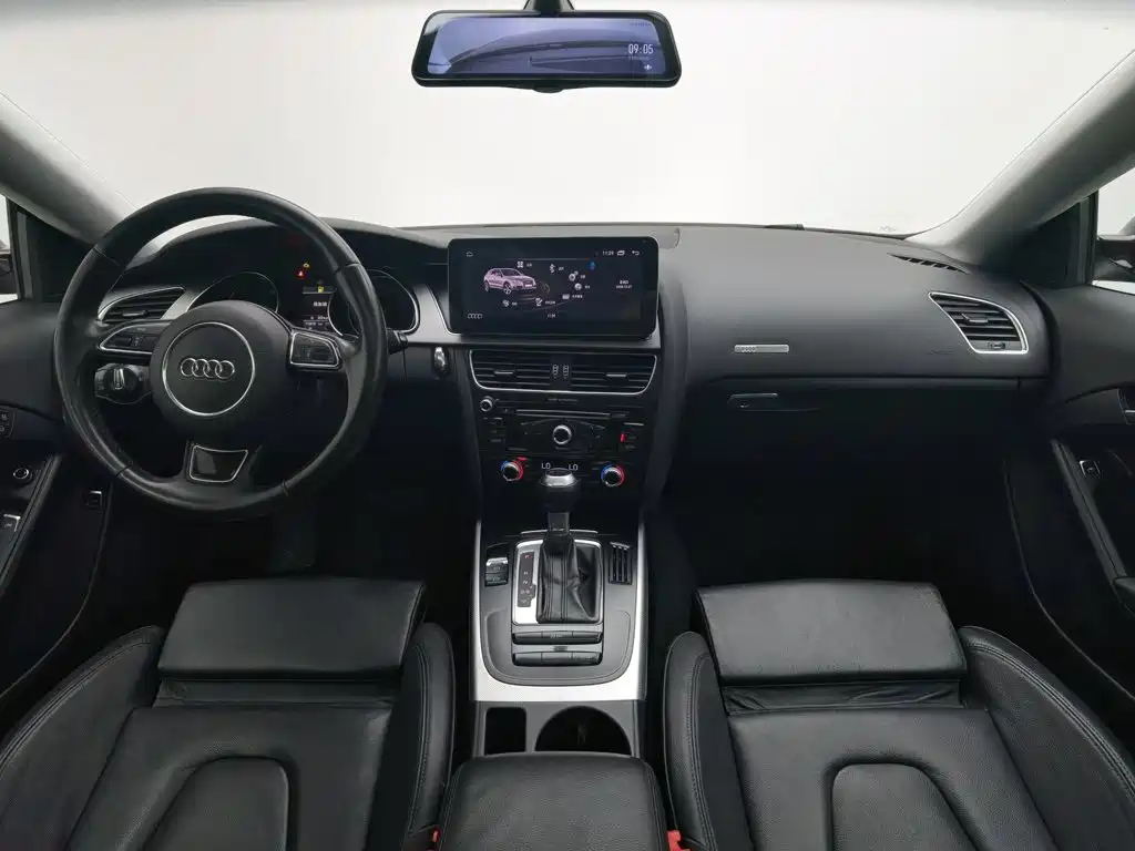 Фото 5 - Audi A5 (Import)