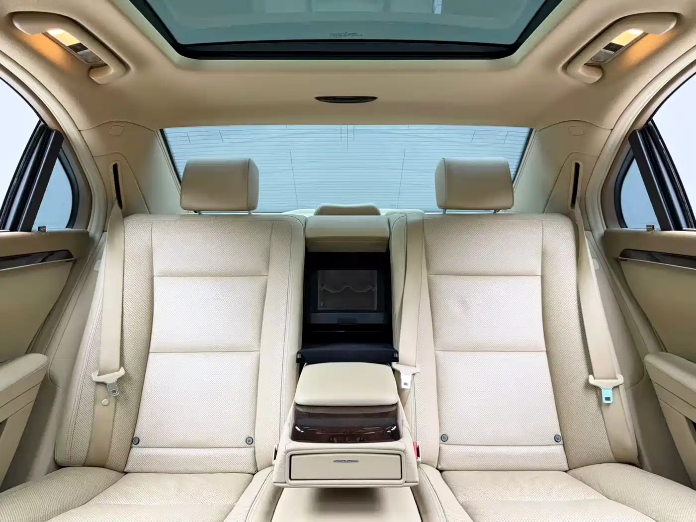 Mercedes-Benz S-Class 2010 2010 S 350 L 4MATIC