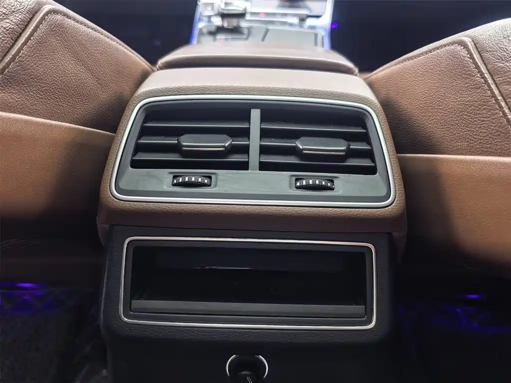 Audi A6L 2019 40 TFSI Luxury Elegance фото 14