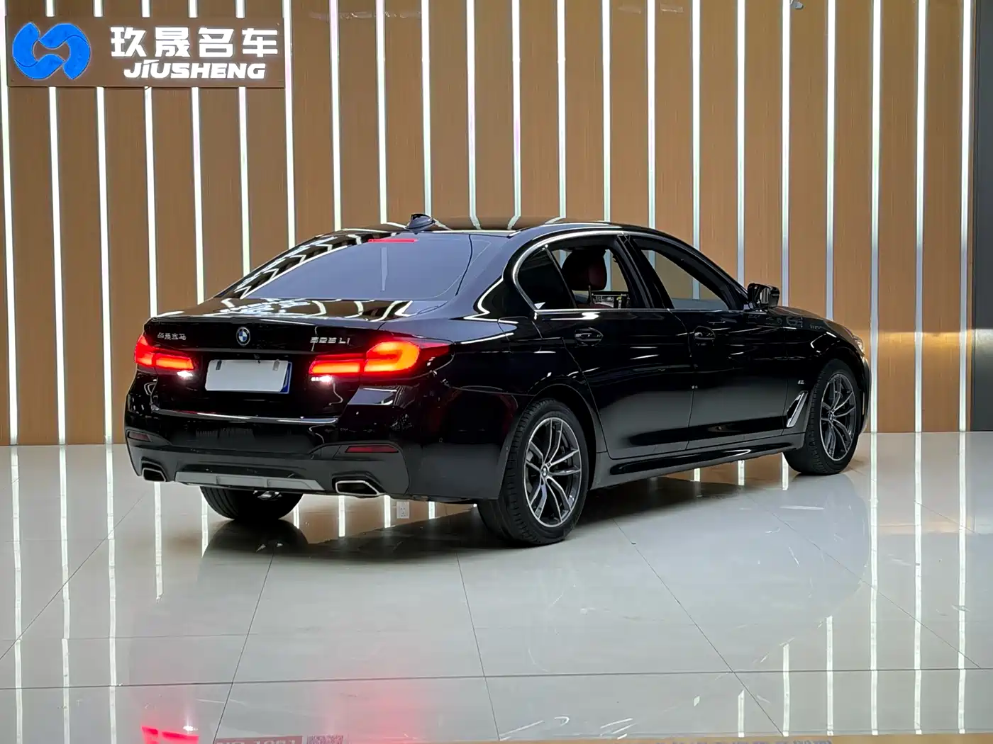 BMW 5 Series 2022 Facelift 525Li M Sport Package фото 17