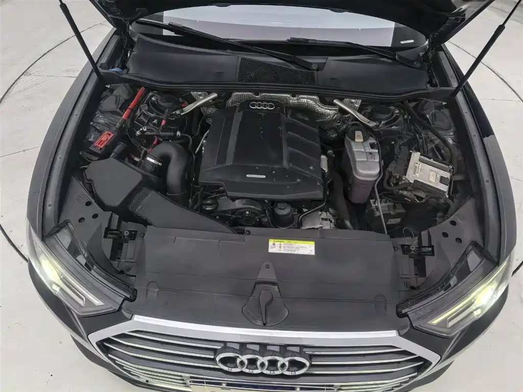 Audi A6L 2019 40 TFSI Luxury Elegance фото 9