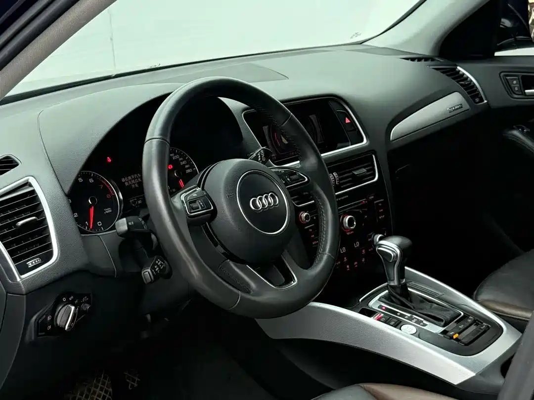 صورة 6 - Audi Q5