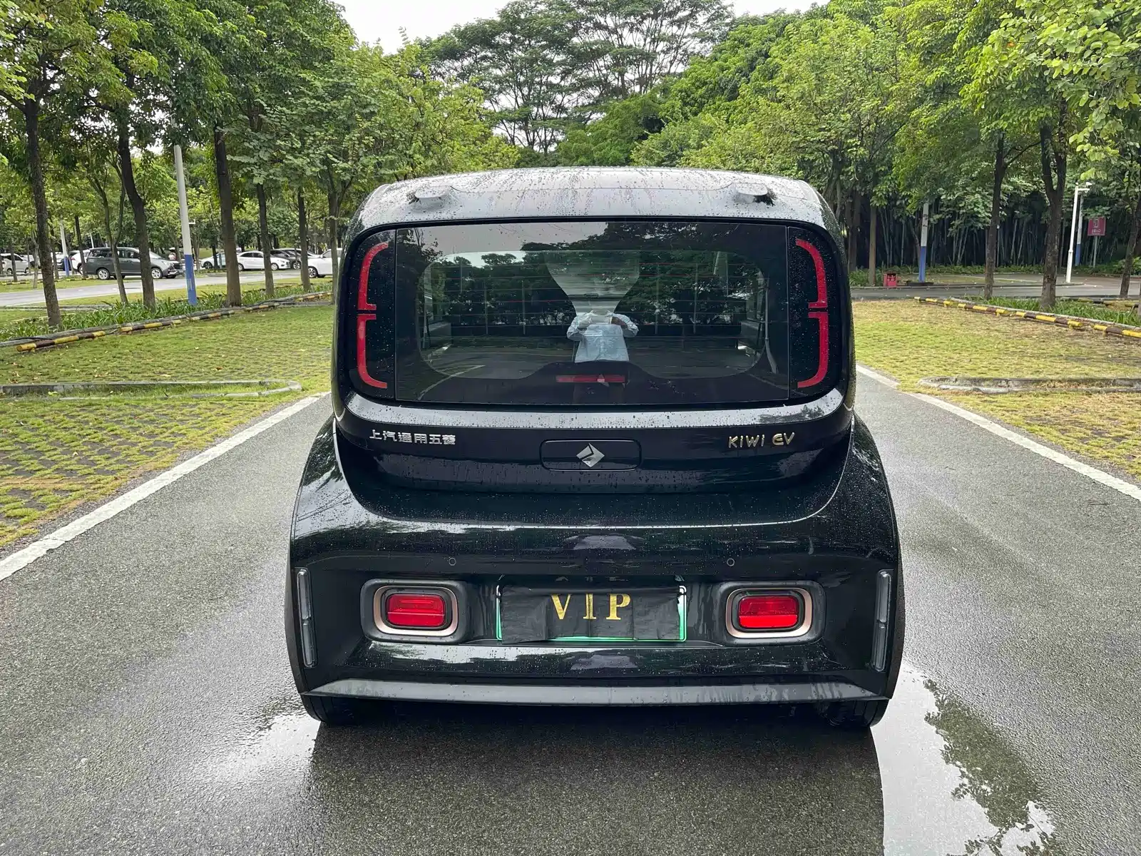 Фото 13 - Baojun KiWi EV