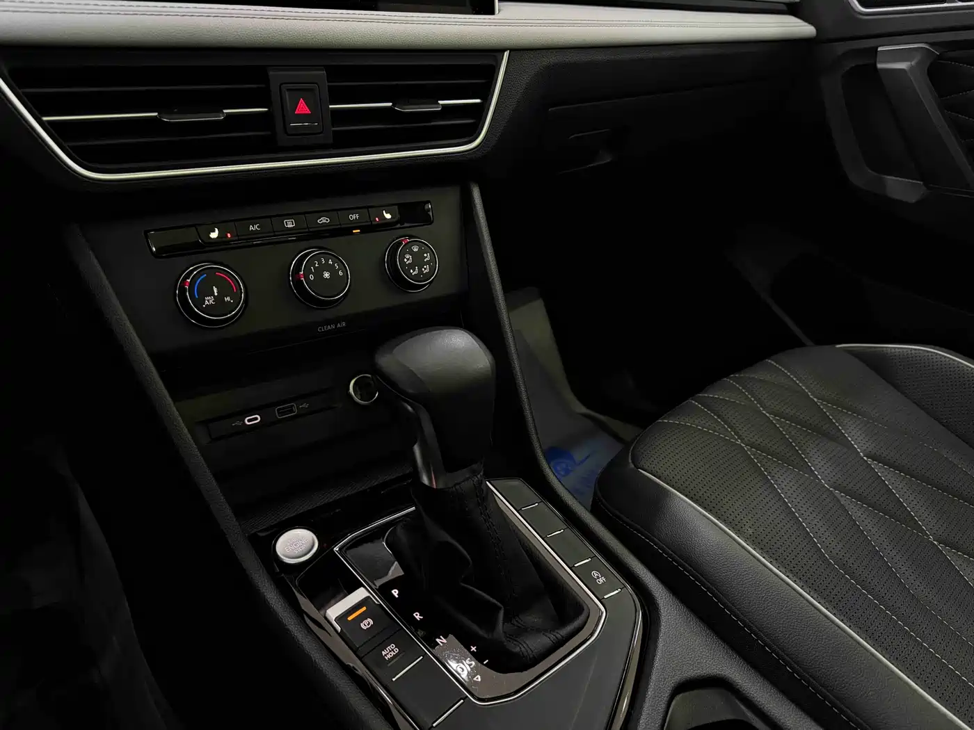Volkswagen Tiguan L 2023 280TSI 2WD Trend Limited Edition фото 13