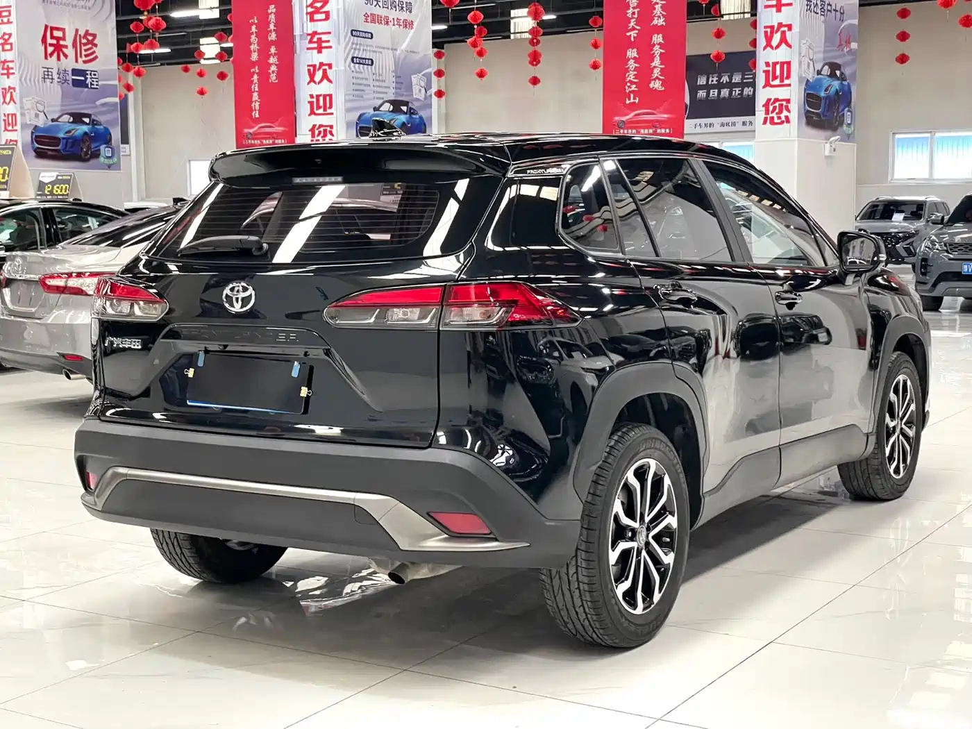 Toyota Frontlander 2022 2.0L CVT Luxury Edition фото 6