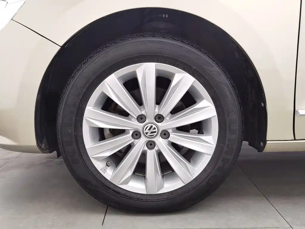 صورة 17 - Volkswagen Bora