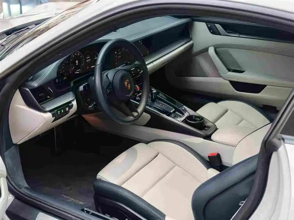 Porsche 911 2025 2025 Carrera 3.0T
