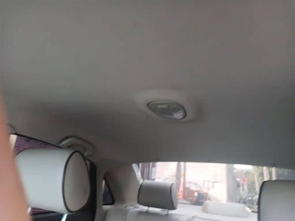 Buick Excelle 2015 1.5L Automatic Classic фото 18