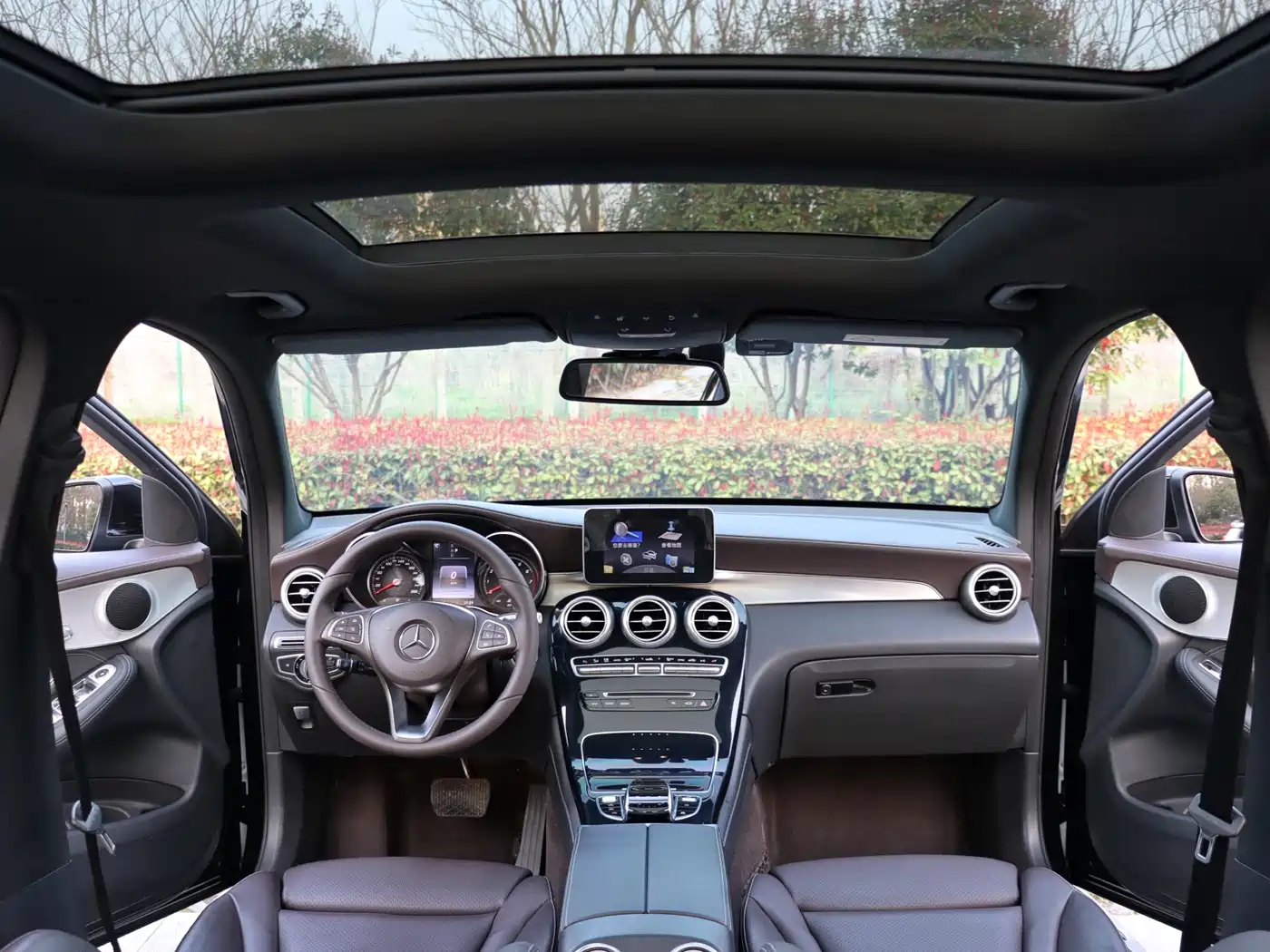 Mercedes-Benz GLC 2017 GLC 200 4MATIC фото 23