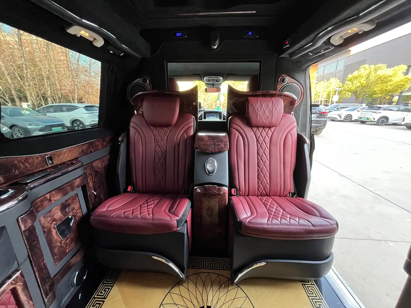 Mercedes-Benz Vito 2016 2.0T Elite 9-Seater фото 17