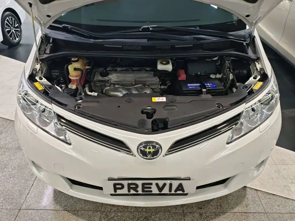 Toyota Previa 2018 2012 2.4L 7-Seater Luxury Edition