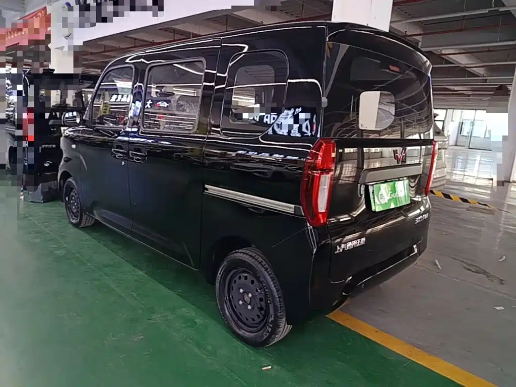 Wuling Motors Wuling Zhiguang NEV 2026 2025 Standard Version