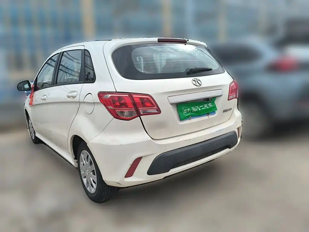 BAIC Senova D20 2016 2015 Hatchback 1.3L Manual Le Huo