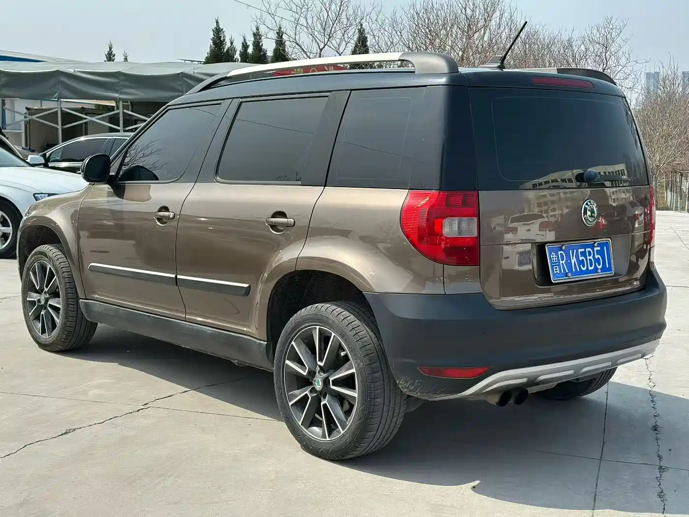 Škoda Yeti (Import) 2013 1.8T DSG Premium Edition фото 3