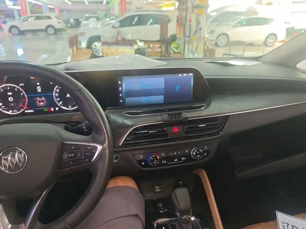 Buick GL6 2023 2021 323T Mild Hybrid Connected Luxury