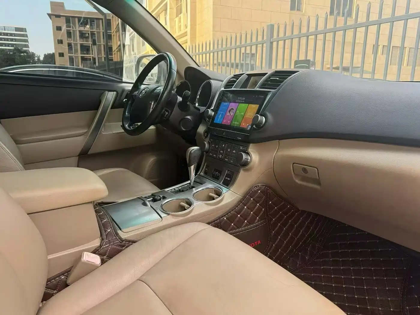 Toyota Highlander 2010 2009 3.5L 4WD 7-seater Luxury Edition