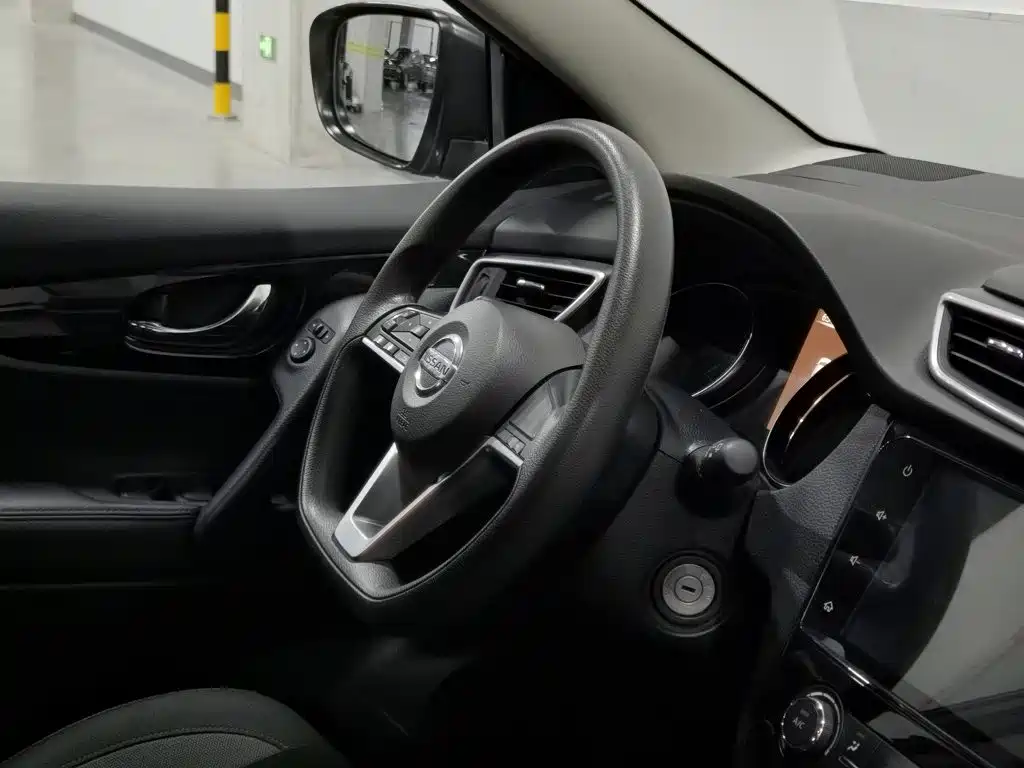 Фото 22 - Nissan Qashqai