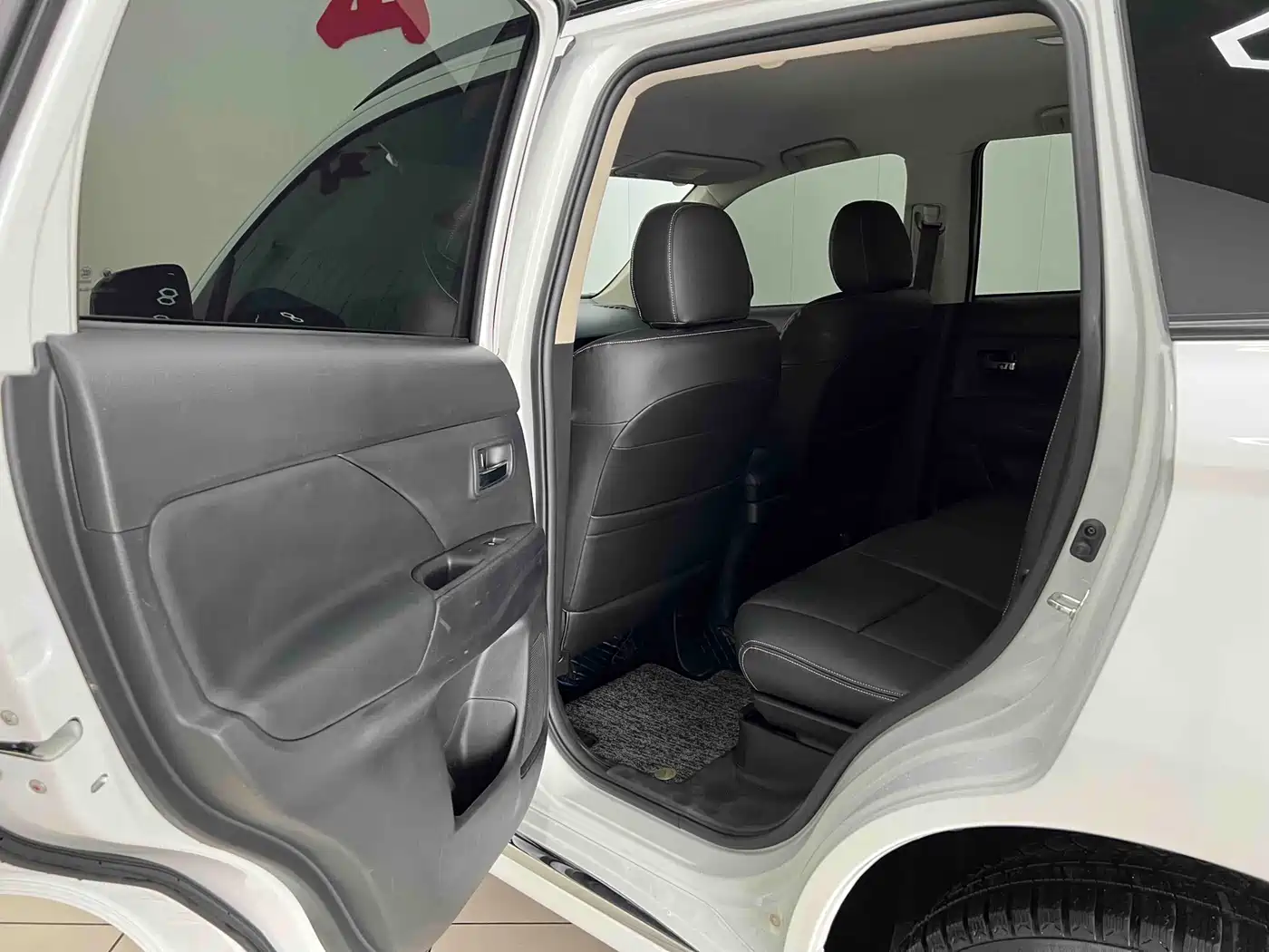 Mitsubishi Outlander 2022 2021 2.0L 2WD Smooth Ride Version 5-Seater