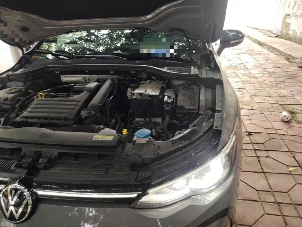 Photo 21 - Volkswagen Golf