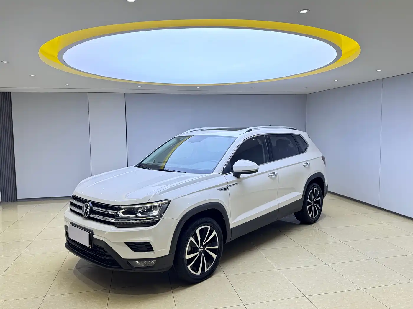 Volkswagen Tharu 2022 280TSI FWD Luxury Edition