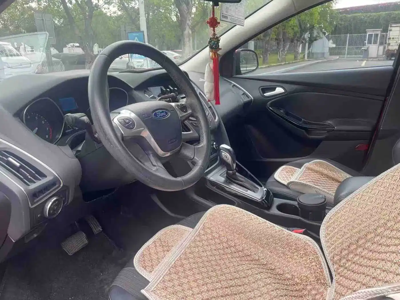 Ford Focus 2014 2012 Hatchback 1.6L Automatic Trend
