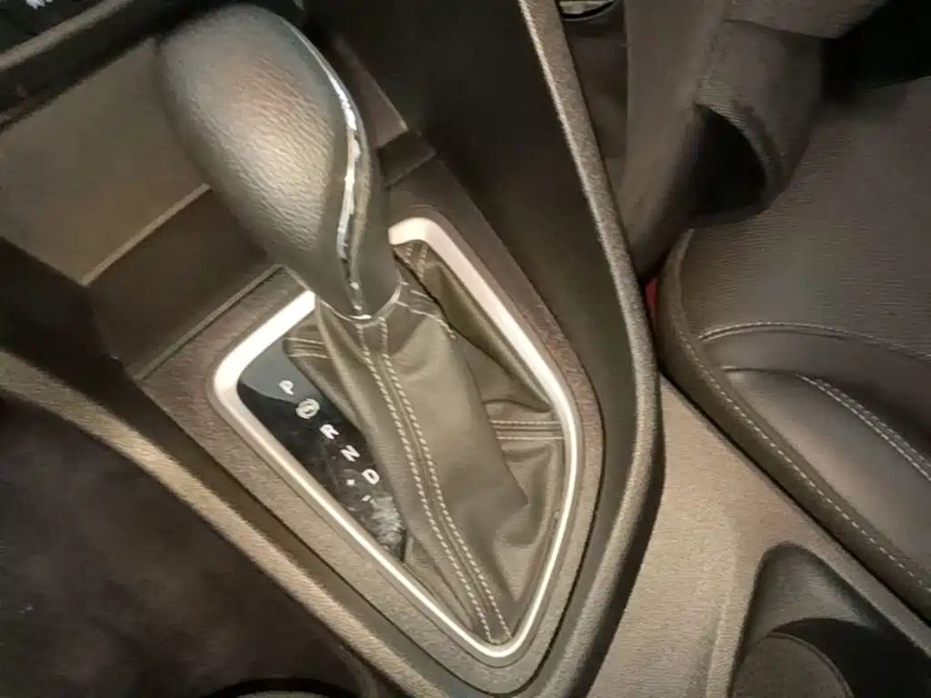 Фото 14 - Buick Excelle