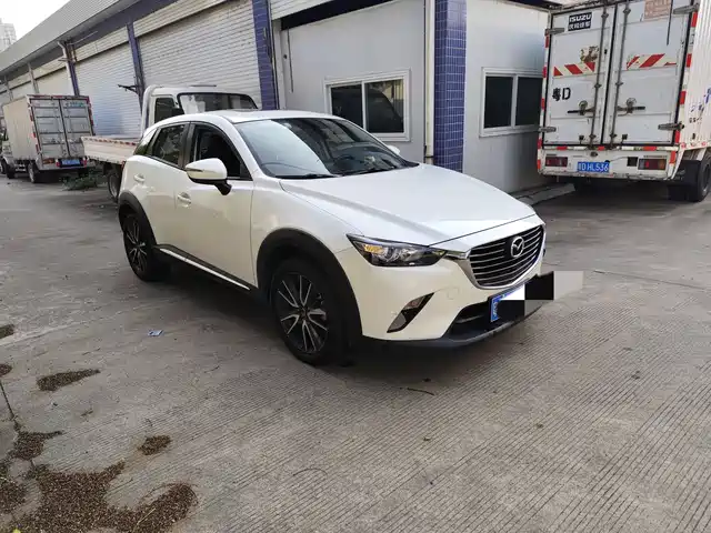 MAZDA CX 3