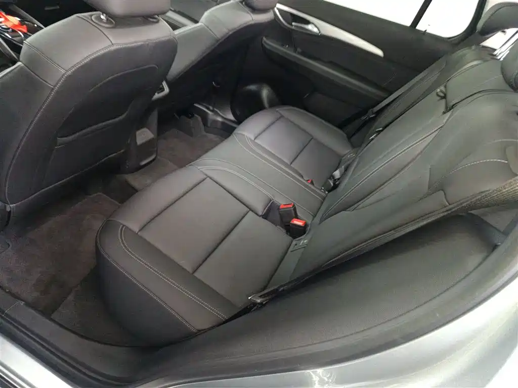 Buick Envision Plus 2025 Enclave Plus 28T 2WD Platinum Edition фото 17