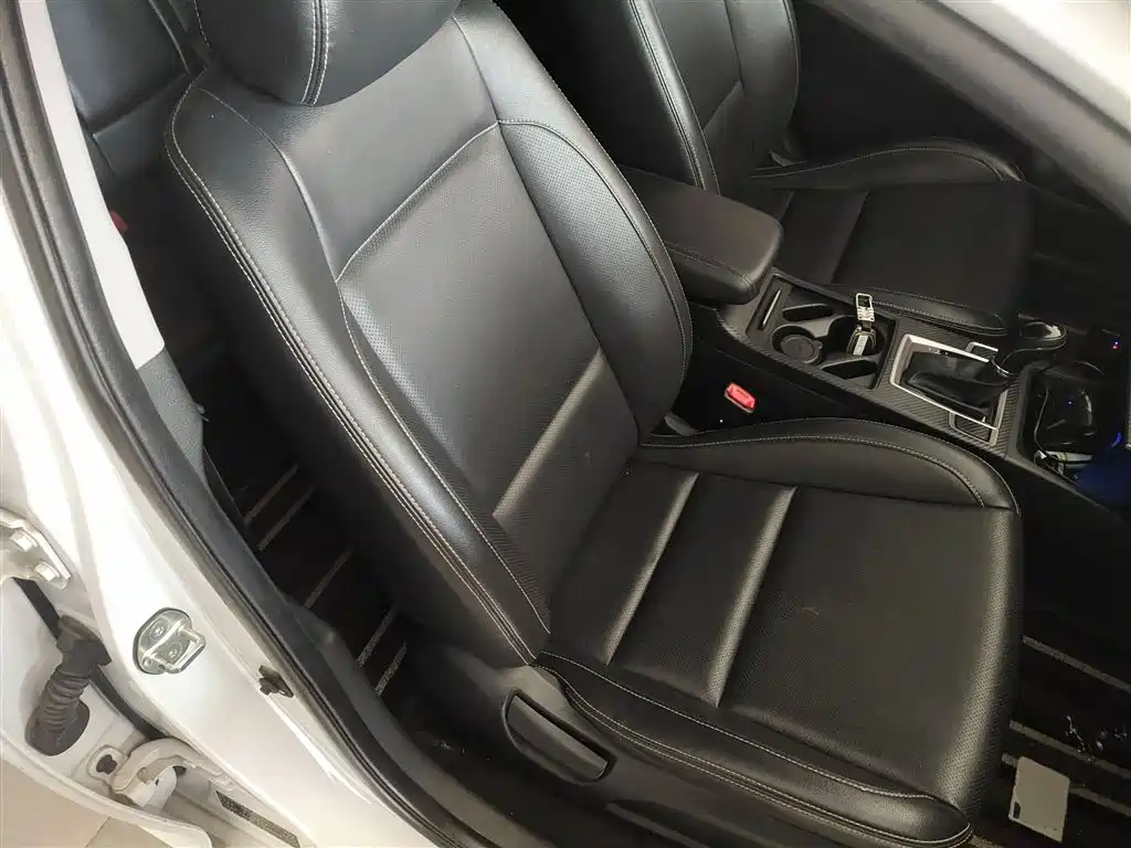 Hyundai Mistra 2016 1.6T Automatic Smart GLS фото 25