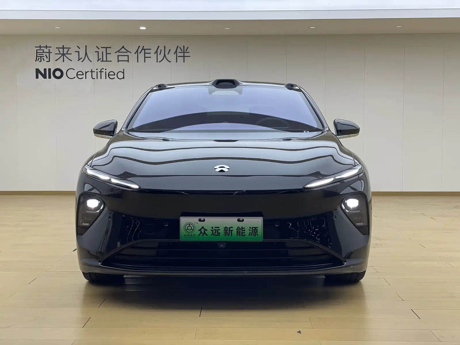 Фото 3 - NIO ET7