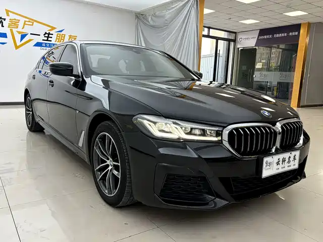 BMW 5 Series 2022