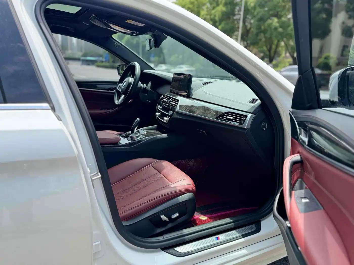 Фото 9 - BMW 5 Series