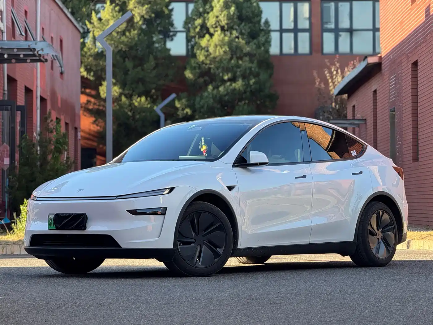 Tesla Model Y 2026 2026 Rear-Wheel Drive