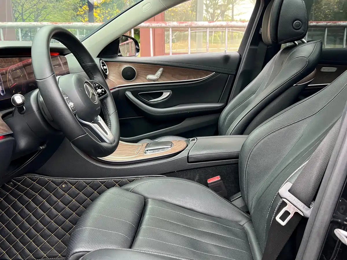 Mercedes-Benz E-Class 2019 E 200 L фото 7