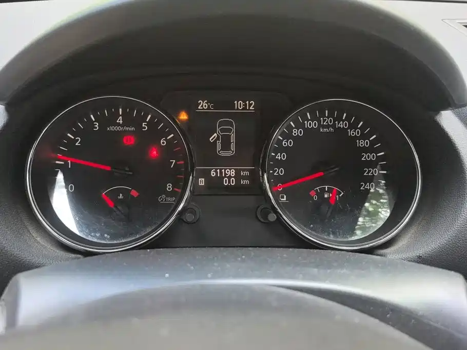 Nissan Qashqai 2011 2011 1.6XE Wind 5MT 2WD