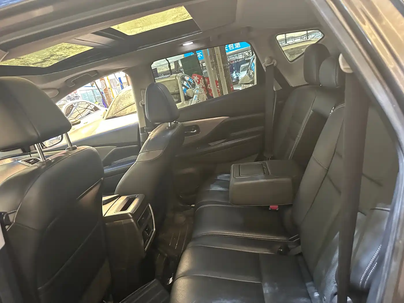 Photo 6 - Nissan Murano