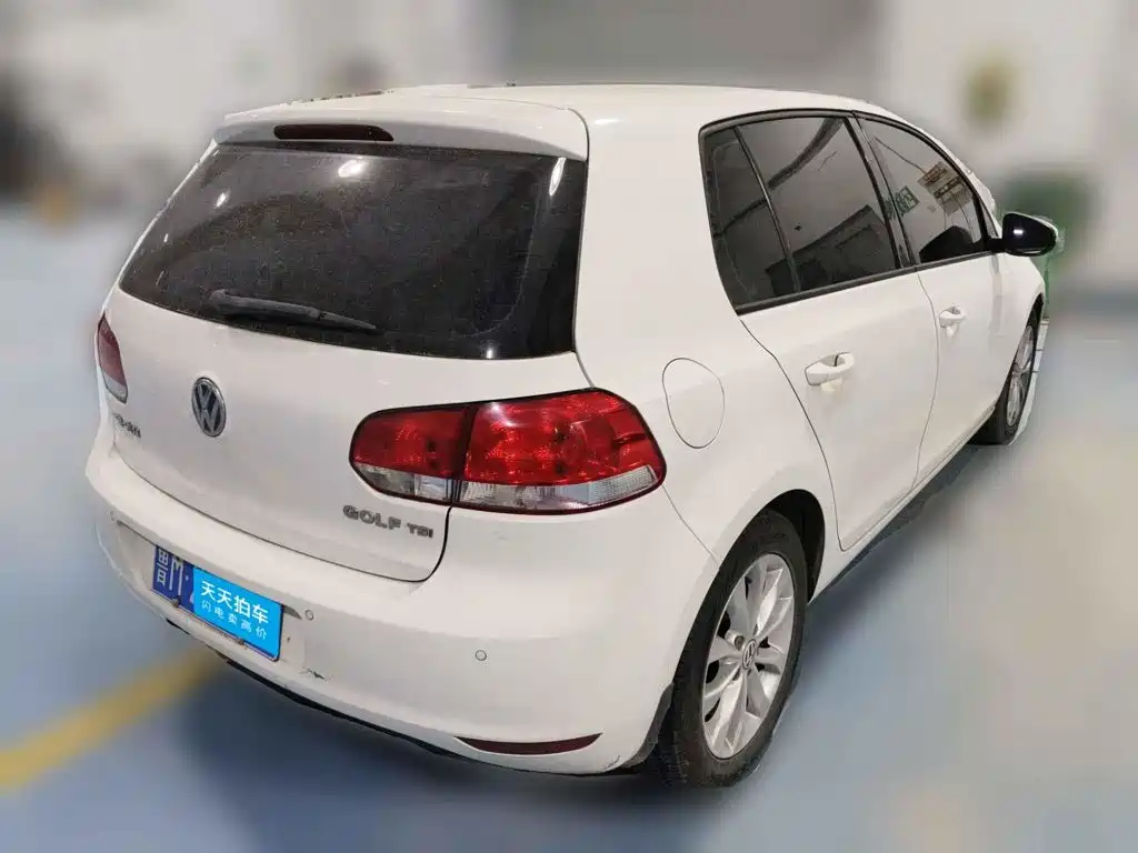 صورة 2 - Volkswagen Golf